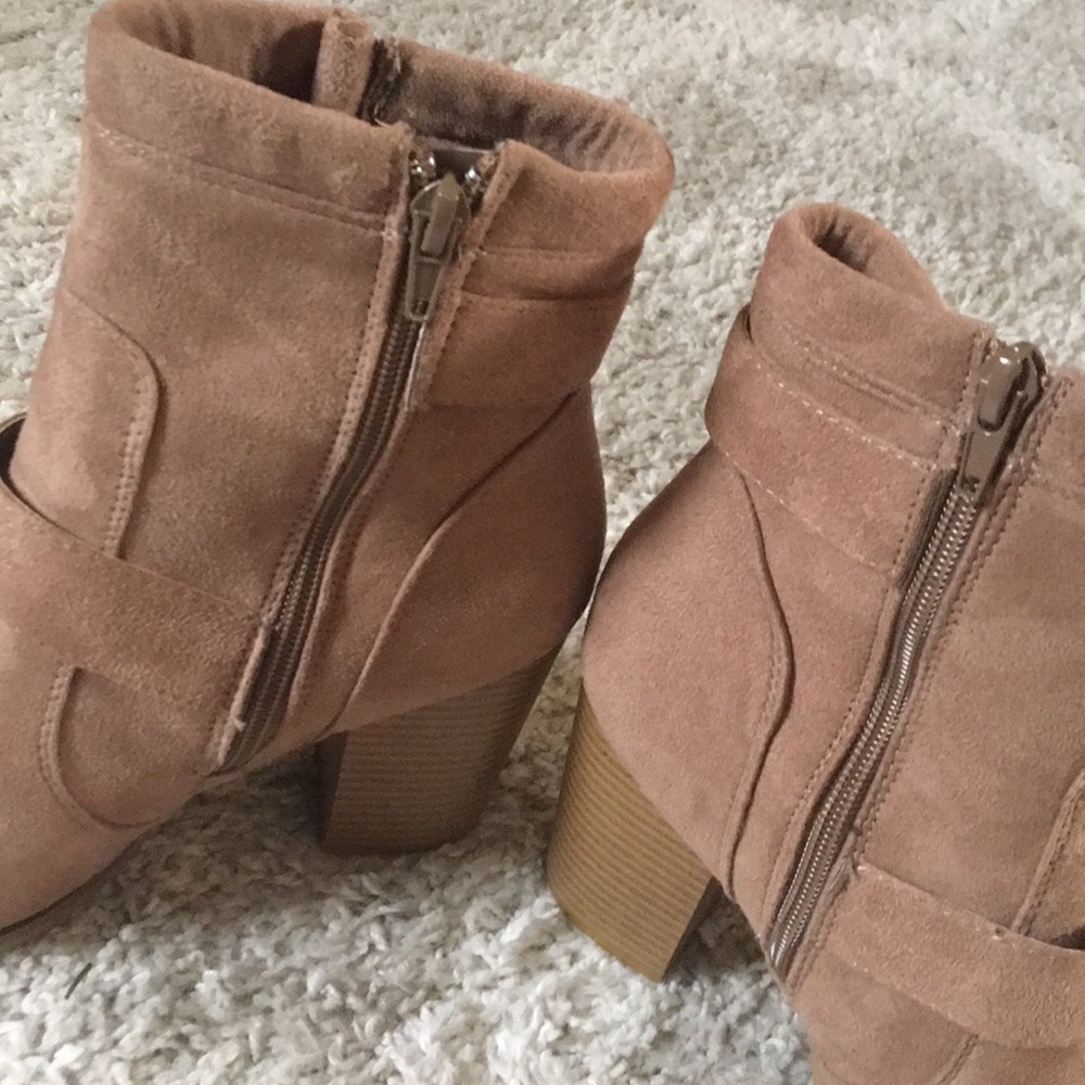 Booties! - Picture 2 of 2